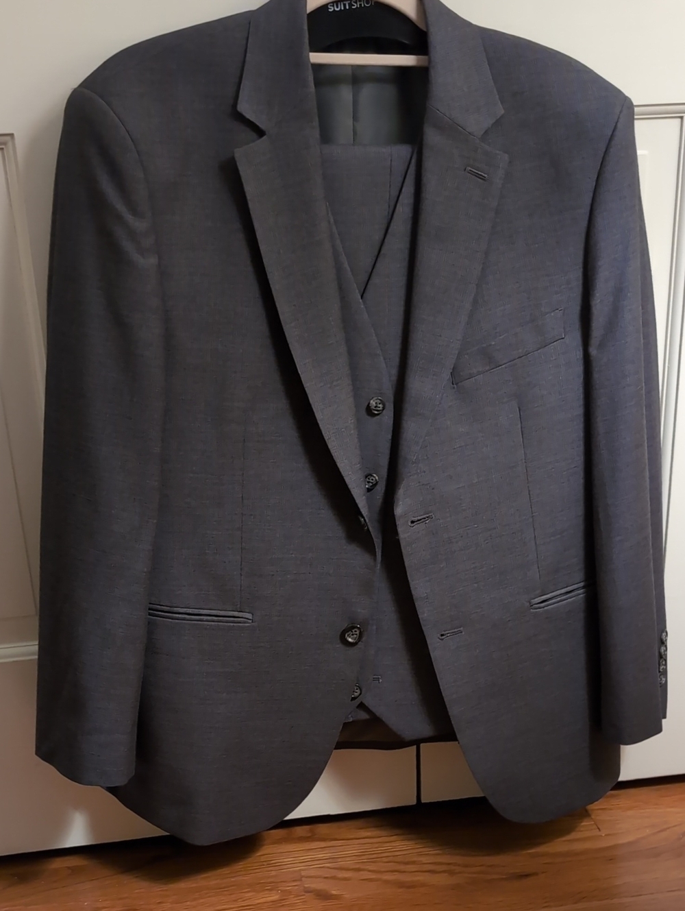 Gray Pronto Uomo Men's 3 Piece Suit 40 Short/ 34 Waist